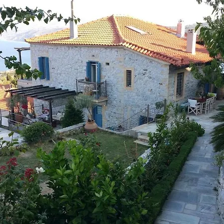 Stone House 1883 Kymi With Pool Villa