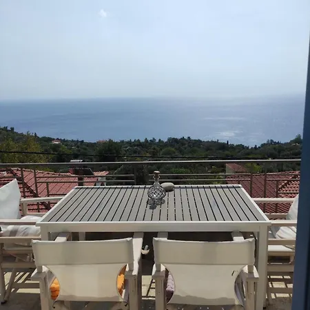 Stone House 1883 Kymi With Pool Vila *