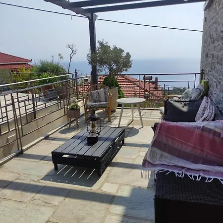 Stone House 1883 Kymi With Pool Vila Enoria